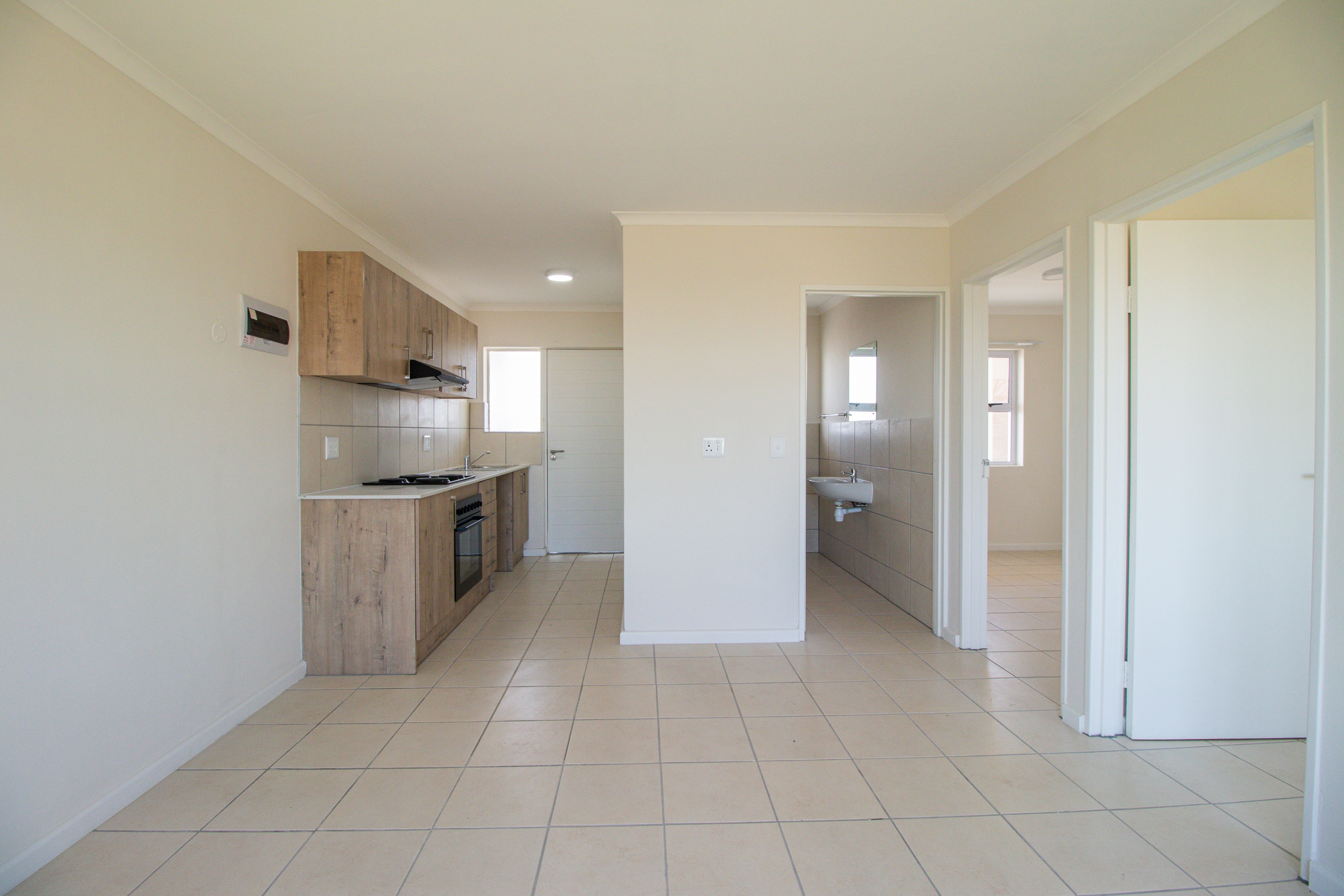 To Let 2 Bedroom Property for Rent in Stellendale Western Cape